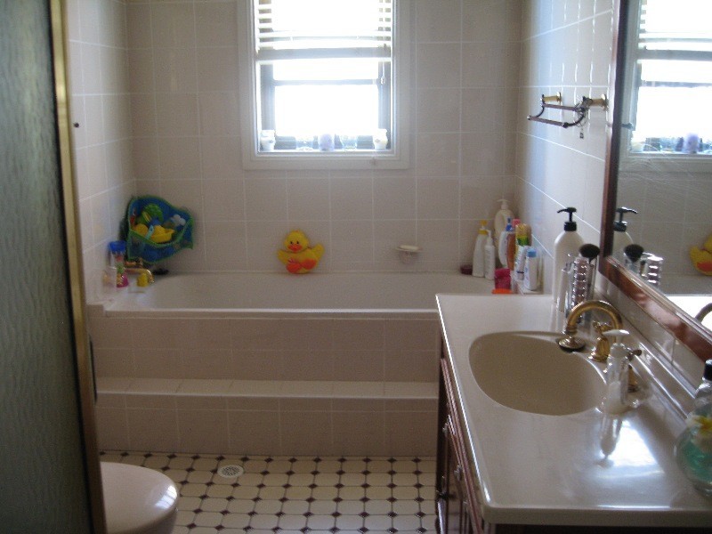 452 Blaxcell, Granville NSW 2142