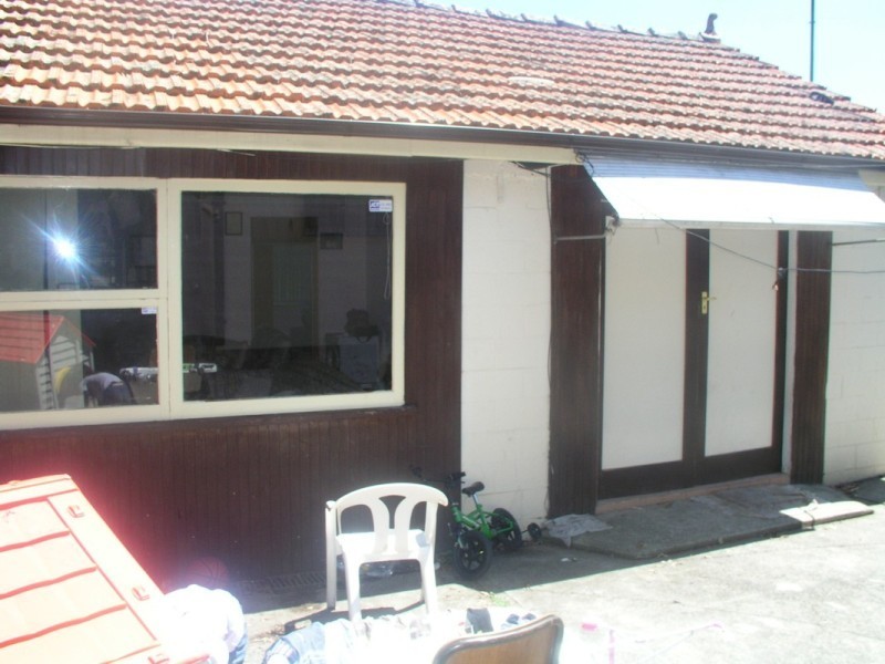 12a Highland, Guildford NSW 2161