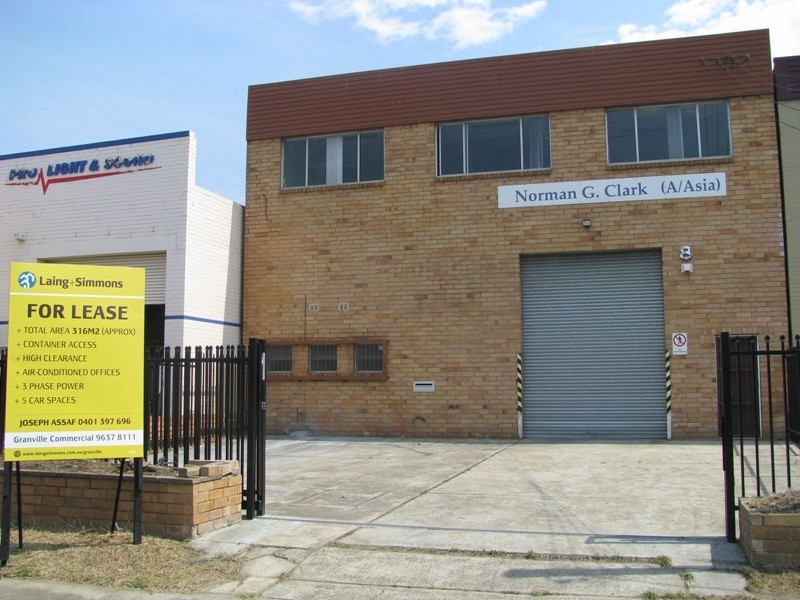 8 Cowper Street, Granville NSW 2142