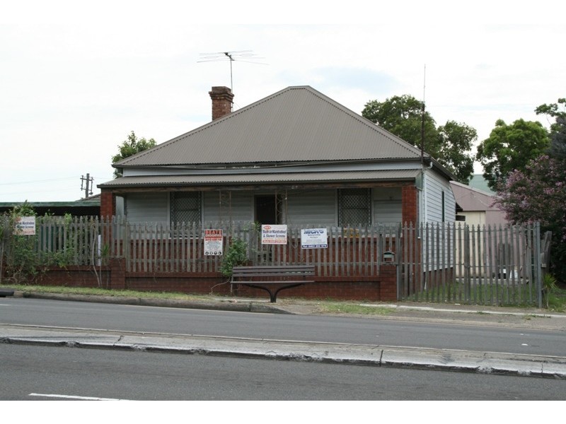 84 Woodville Road, Granville NSW 2142