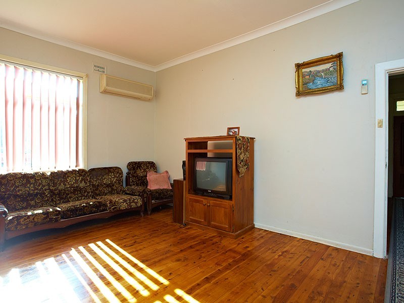 36 Mountford Avenue, Guildford NSW 2161