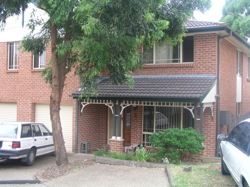 2/32 Otto Street, Merrylands NSW 2160