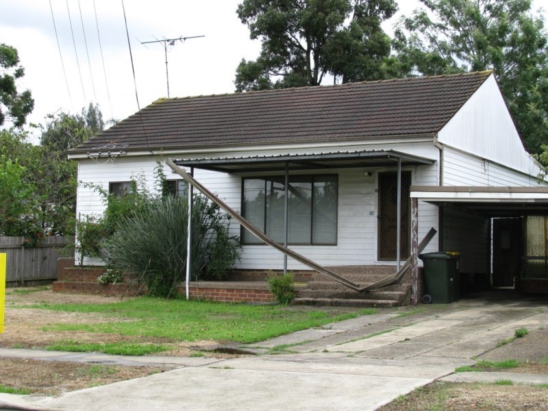 15  McCredie Road, Guildford NSW 2161