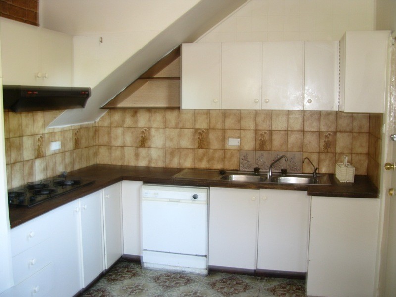 72 Pavesi, Guildford West NSW 2161