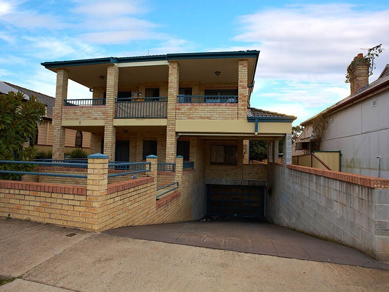 3/7 Cross Street, Guildford NSW 2161