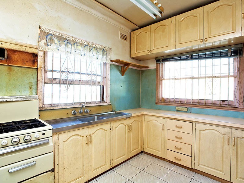 1 Wingello Street, Guildford NSW 2161