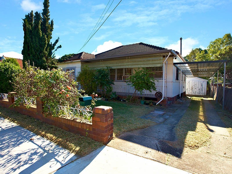1 Wingello Street, Guildford NSW 2161