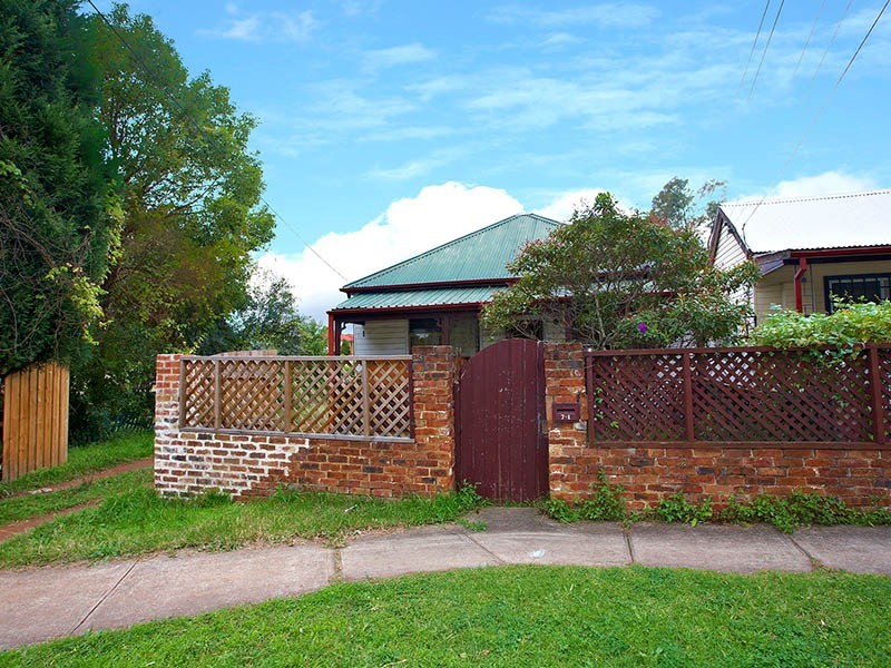 71 Alfred Street, Granville NSW 2142