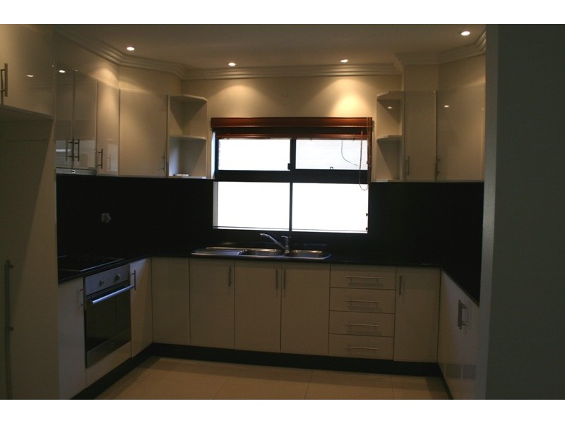 4 Fairmount, Merrylands NSW 2160