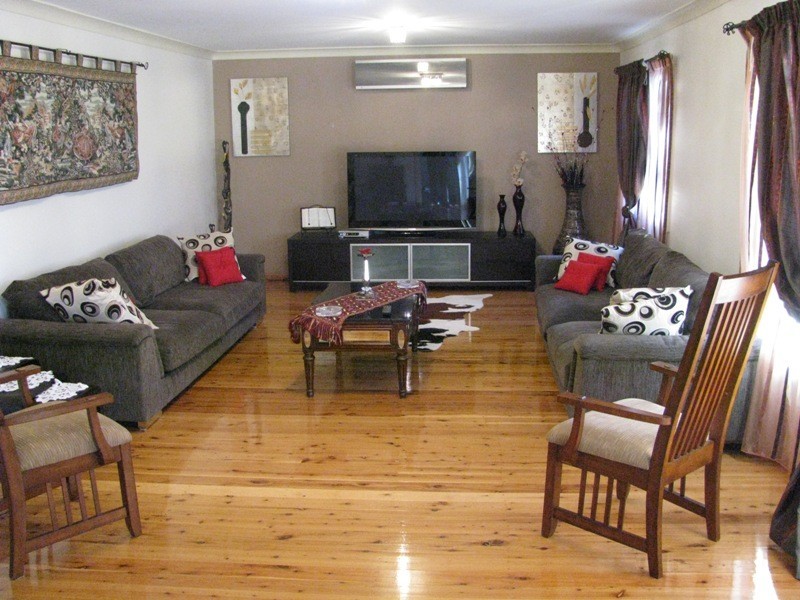 10 Reginald Place, Merrylands NSW 2160