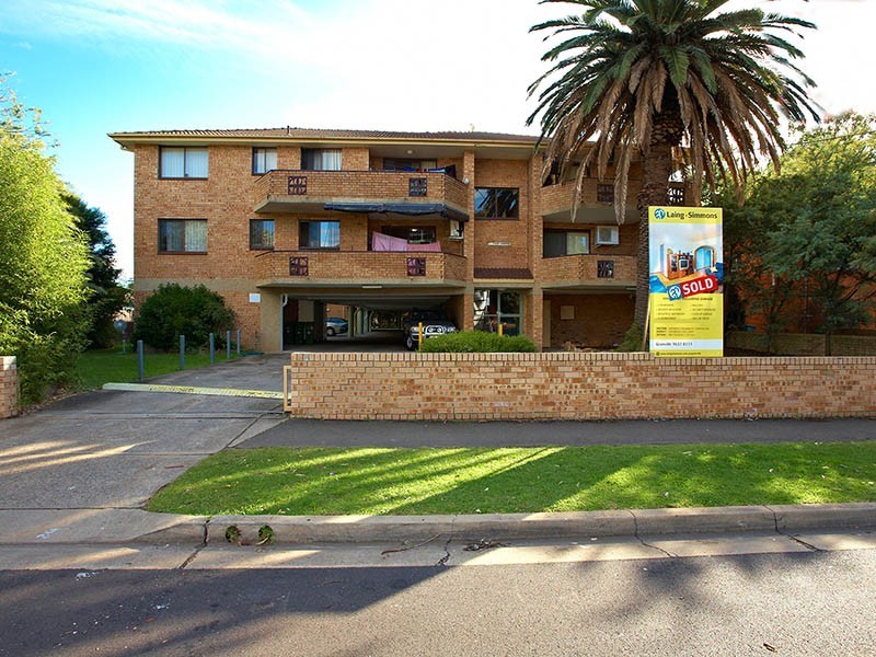 4/52 The Trongate, Granville NSW 2142