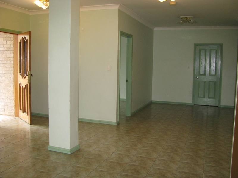 39 Kimberley Street, Merrylands NSW 2160