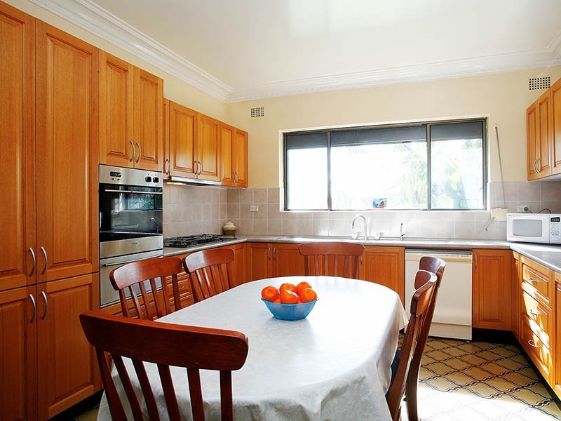 31 Holdsworth Street, Merrylands NSW 2160