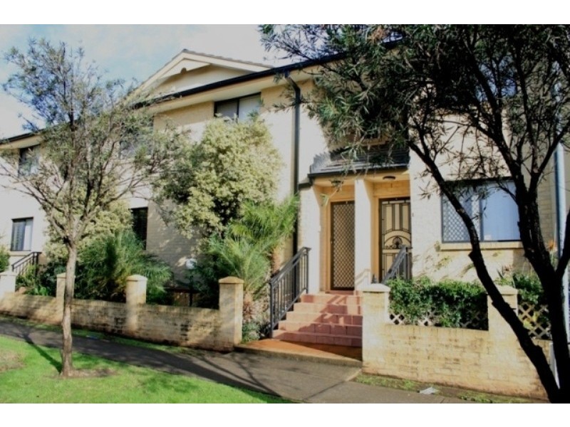 2/93-95 Clyde, Guildford NSW 2161