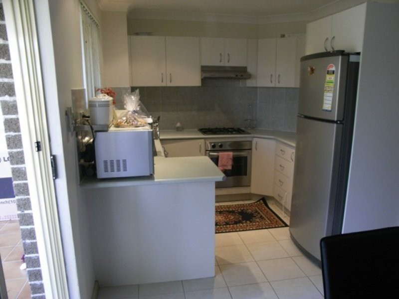 12/8-10 Newman, Merrylands NSW 2160