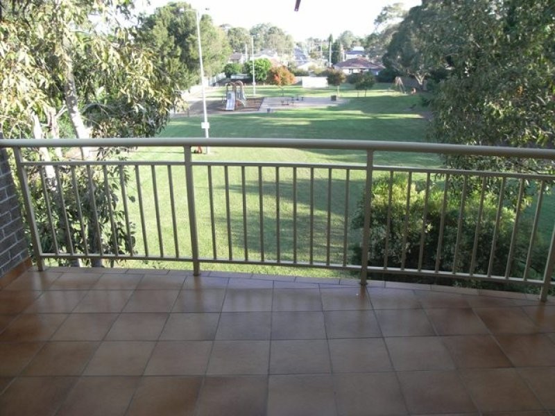 12/8-10 Newman, Merrylands NSW 2160