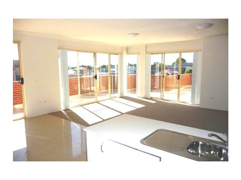 33/40 Earl Street, Merrylands NSW 2160