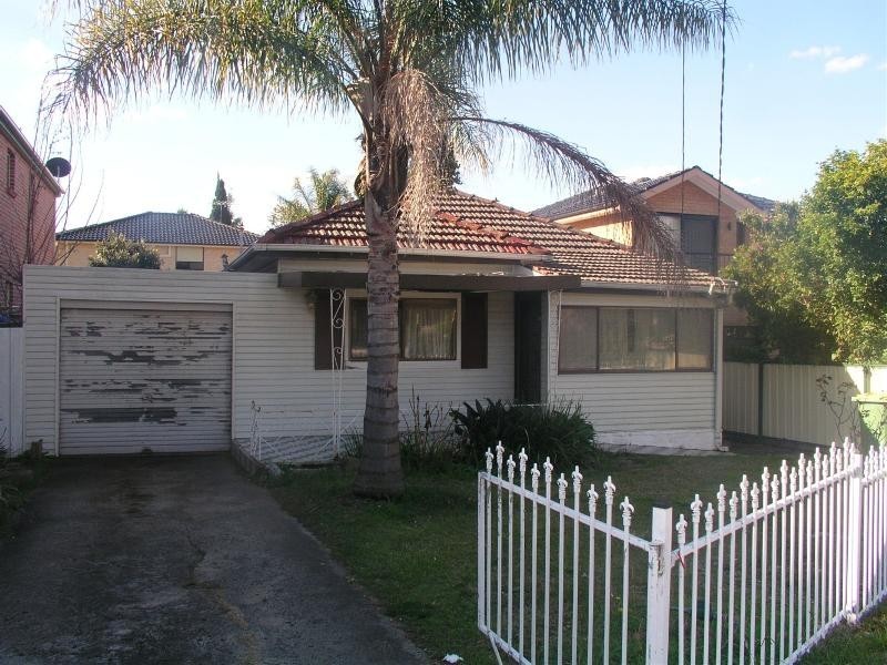 23  Kenyons Road, Merrylands NSW 2160