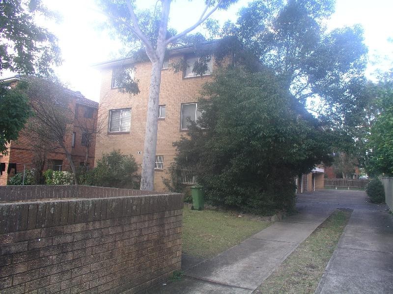 8/43  The Trongate, Granville NSW 2142