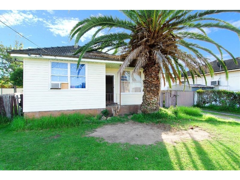 378  Blaxcell Street, Granville NSW 2142