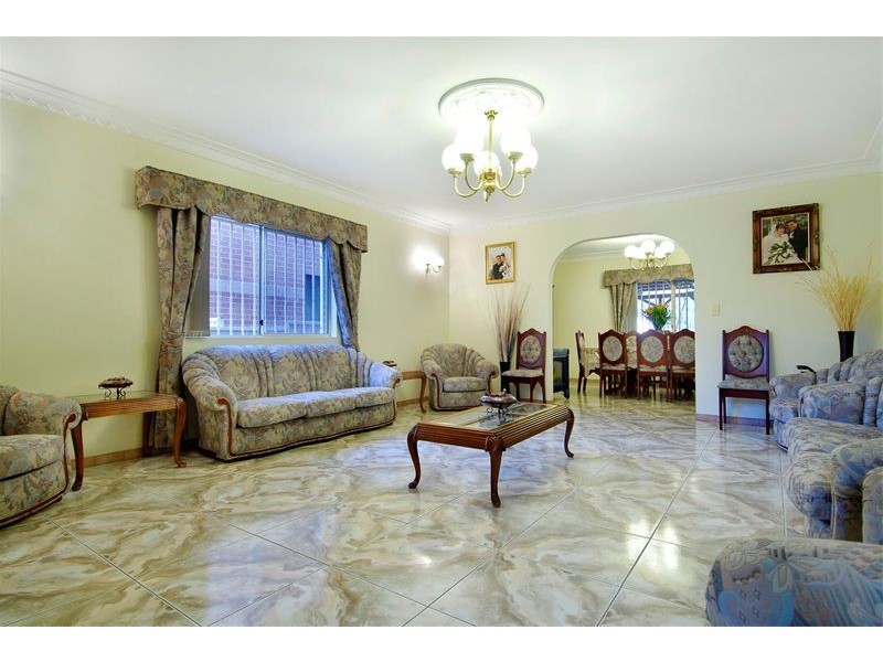 18   Henry Street, Guildford NSW 2161