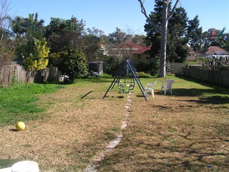 49  Chamberlain Road, Guildford NSW 2161