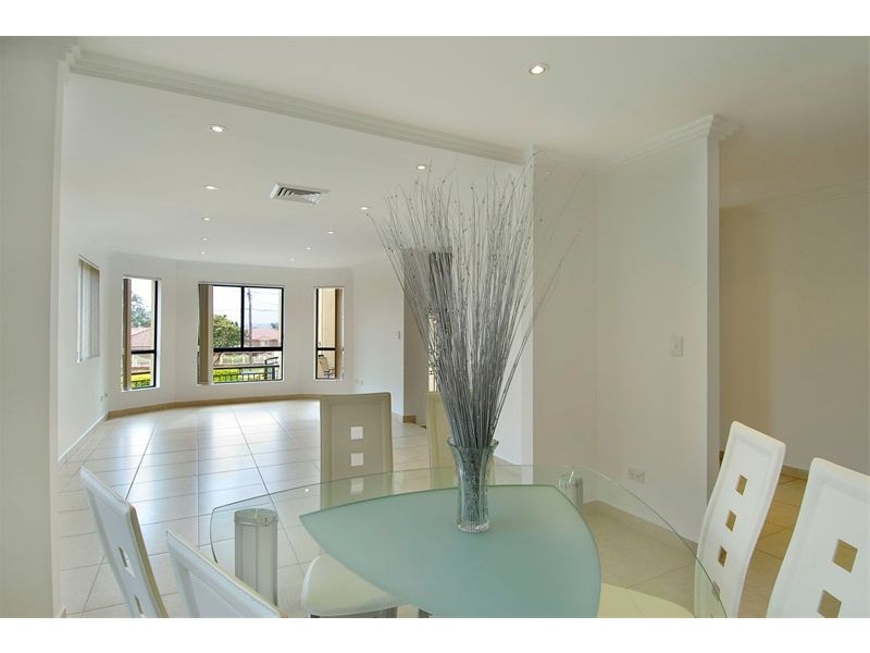 12  Henry Street, Guildford NSW 2161