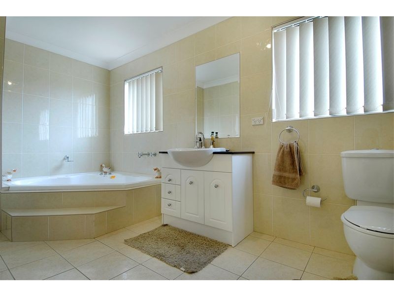 12  Henry Street, Guildford NSW 2161