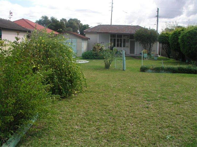 5  Lomond, Guildford NSW 2161