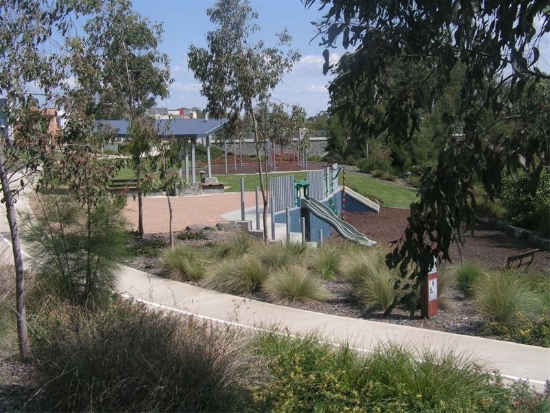 20  Bishop Avenue, Pemulwuy NSW 2145