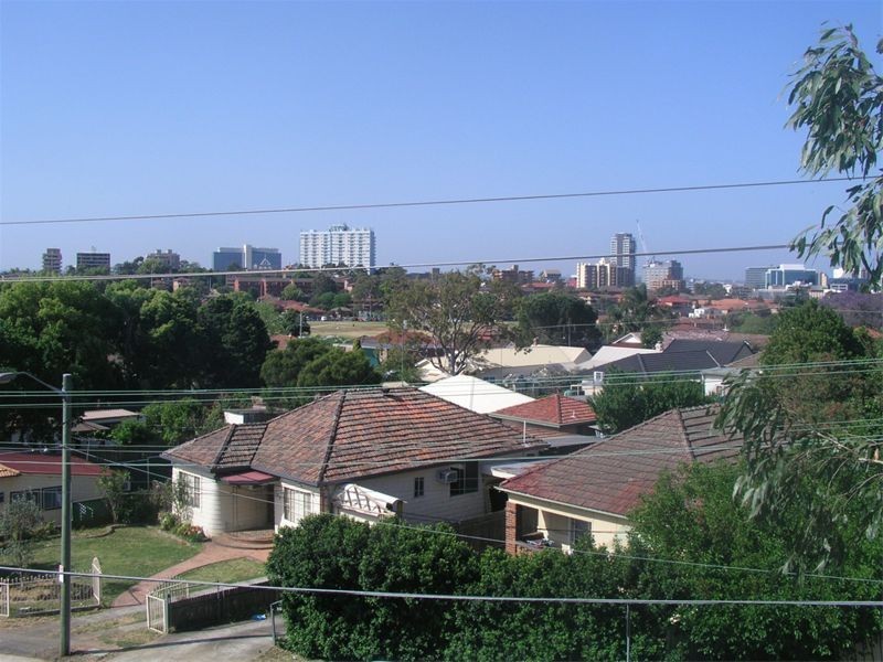 13/60  Pitt Street, Merrylands NSW 2160