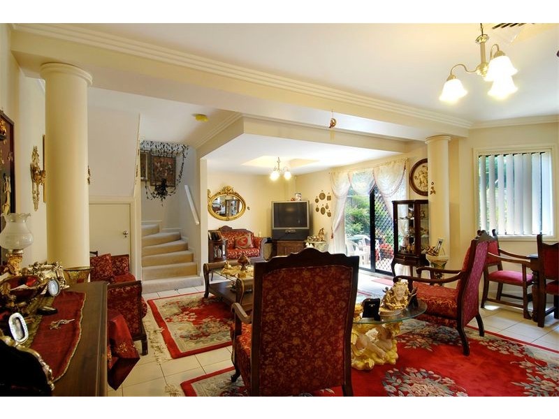 2/149B  Bettington Road, Oatlands NSW 2117