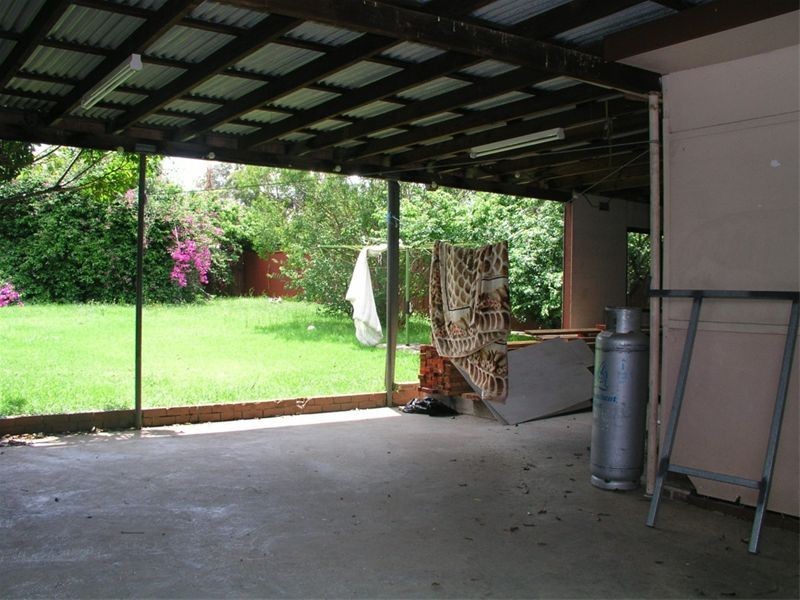 21  Dennistoun Ave, Guildford NSW 2161