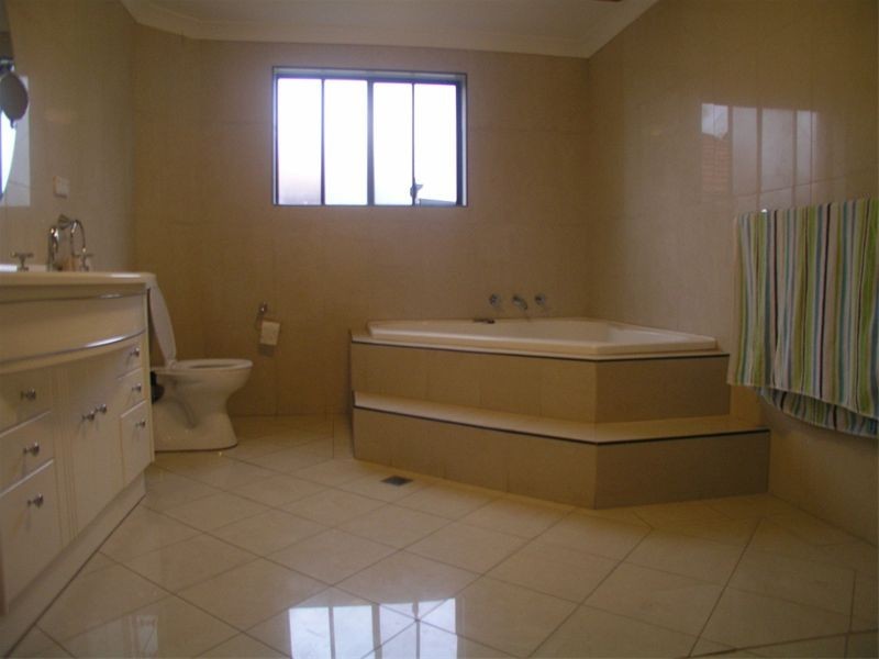 27  Shackel Avenue, Guildford NSW 2161