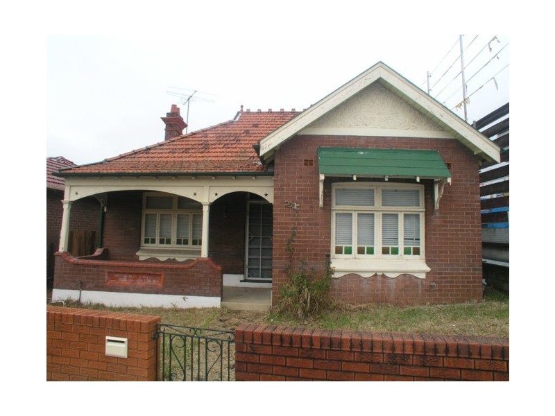 51  Woodville Road, Granville NSW 2142