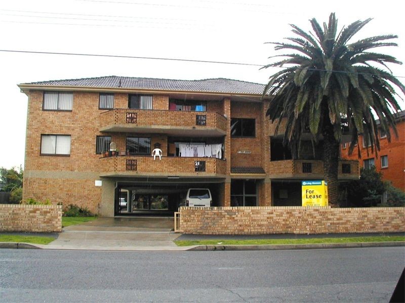 8/52  The Trongate, Granville NSW 2142