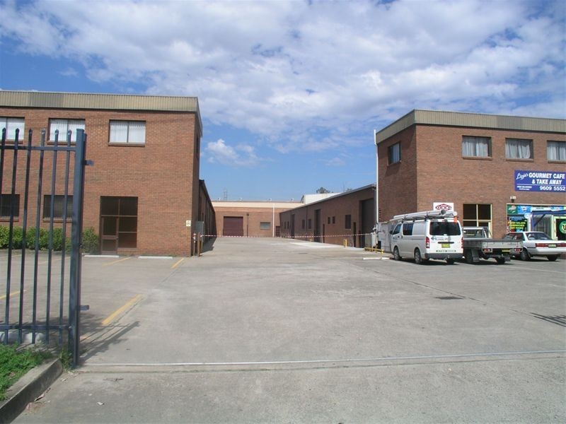 14 Davis Road, Wetherill Park NSW 2164