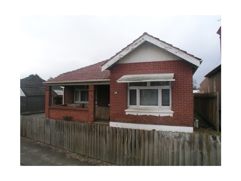 49  Woodville, Granville NSW 2142