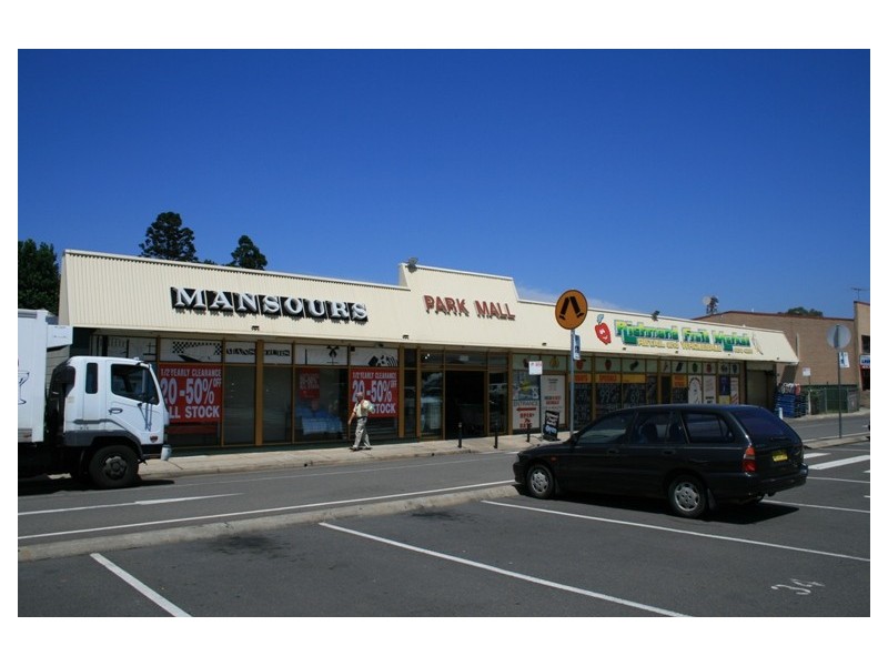 16/207-211  Windsor Street, Richmond NSW 2753