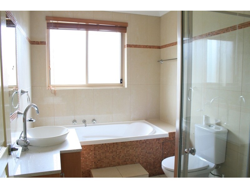 1 Lomond Street, Guildford NSW 2161