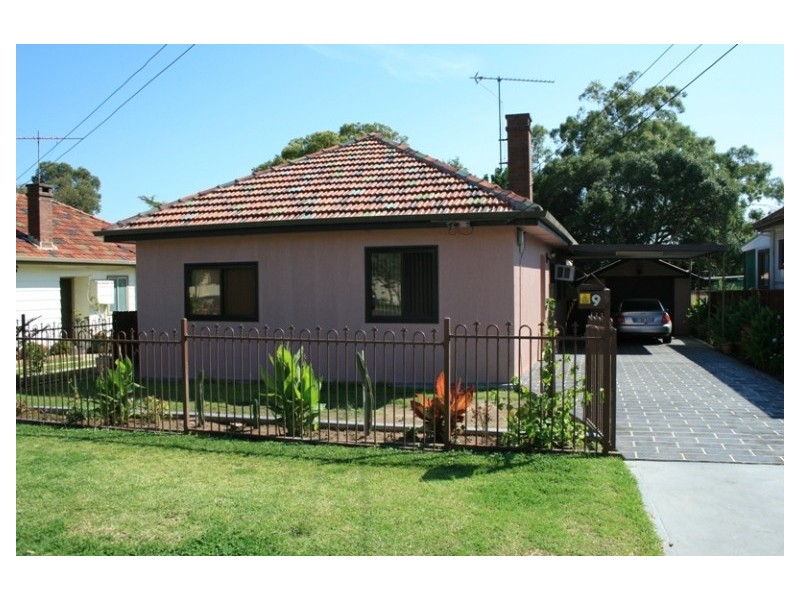 9  Bradman Street, Merrylands NSW 2160