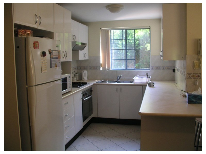 9/76  Brunswick Street, Granville NSW 2142