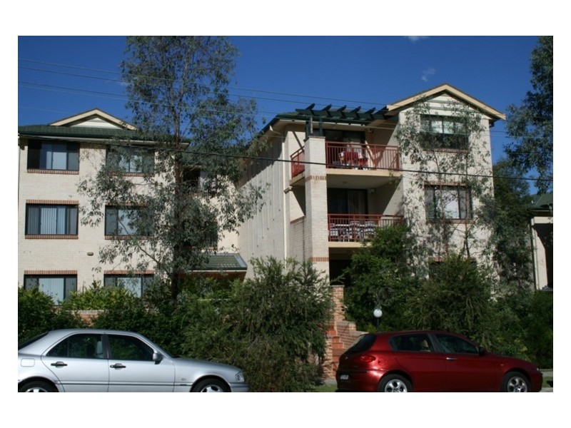 16/2-4  Kane Street, Guildford NSW 2161