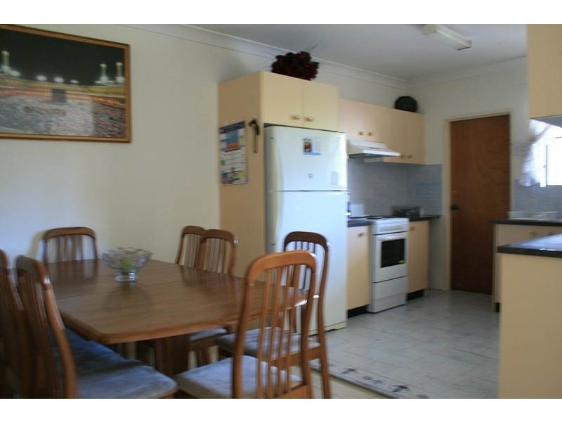 22/11  Louis Street, Granville NSW 2142