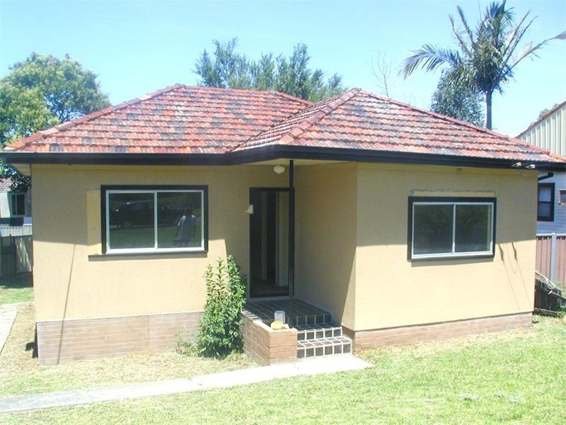 4 Otto Street, Merrylands NSW 2160