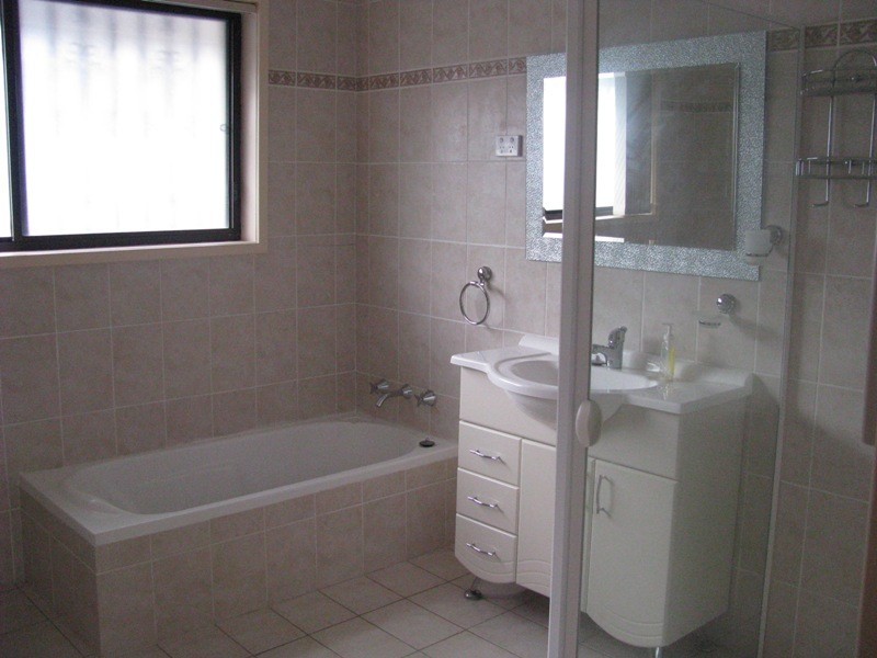 20  Fowler, Merrylands NSW 2160