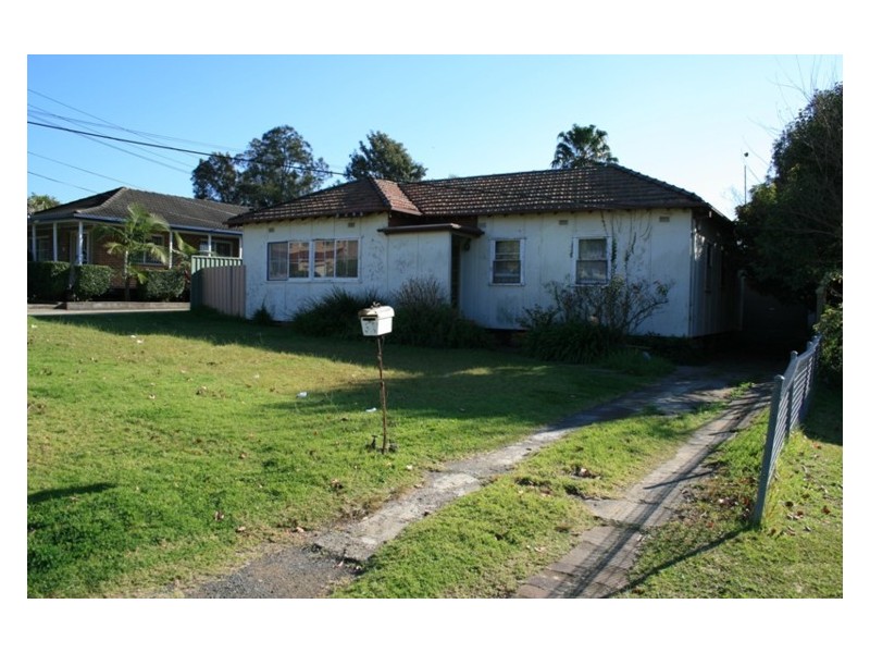 9  Crossland Street, Merrylands NSW 2160