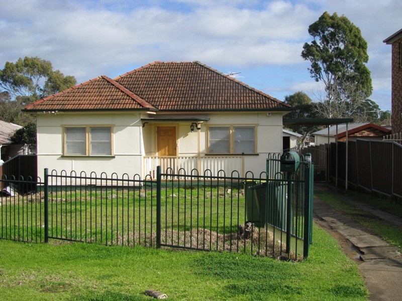 13  Crawford Street, Guildford NSW 2161