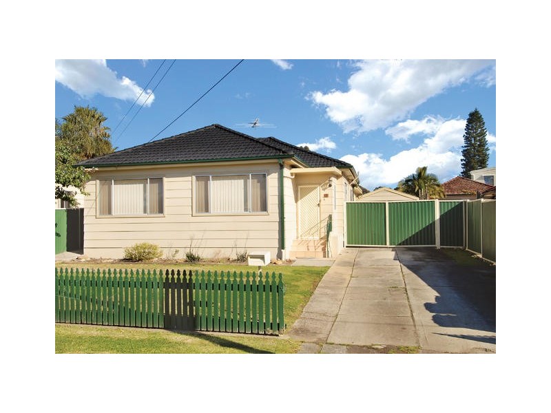 13  Bligh Street, Guildford NSW 2161