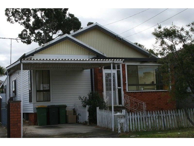 33  Bursill Street, Guildford NSW 2161